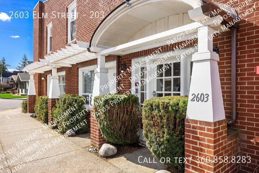 2603 Elm St #203 - Photo 4 of 17