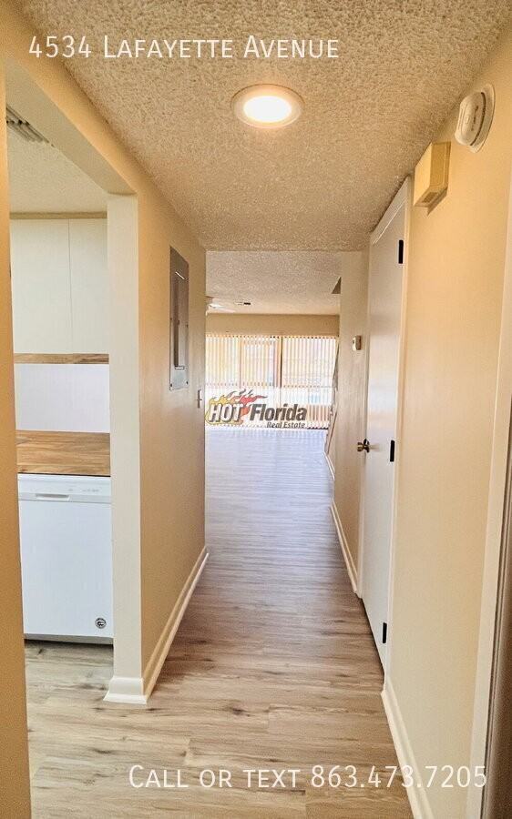 4534 Lafayette Ave - Photo 3 of 21