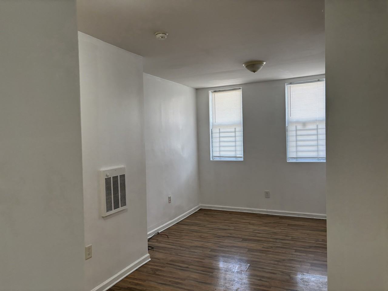 885 Belmont Ave #1A - Photo 4 of 20