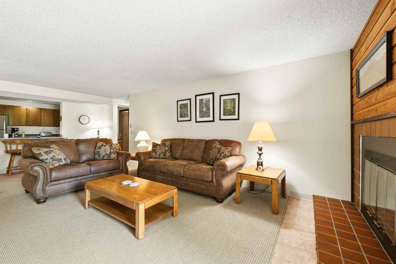 2822 Hager Ln #2B - Photo 4 of 32