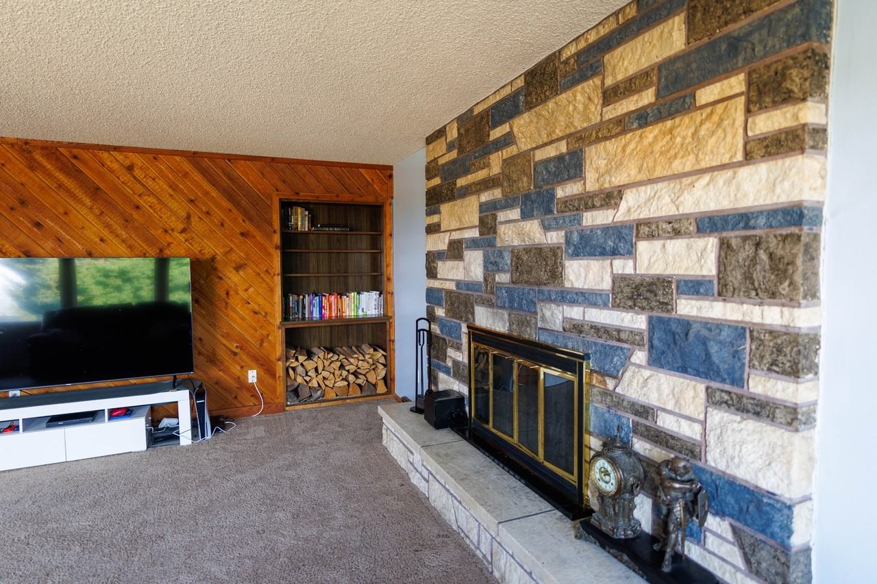 2750 Greenbriar Dr #1 - Photo 6 of 35