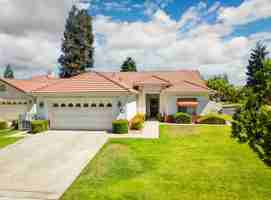 featured image of 9802 Bourbon Rose Ct #1