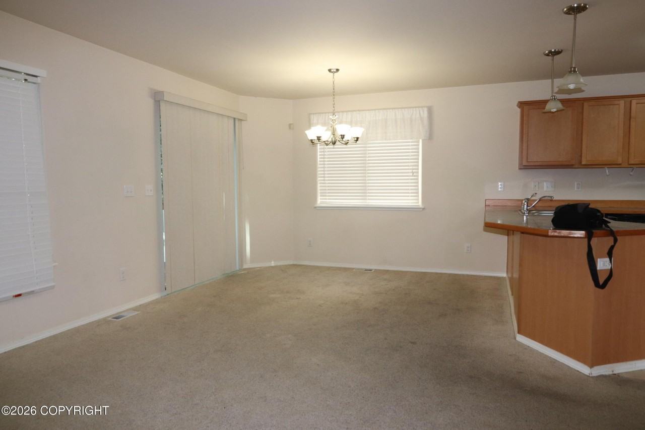 7354 Holly Lynn Pl - Photo 2 of 9