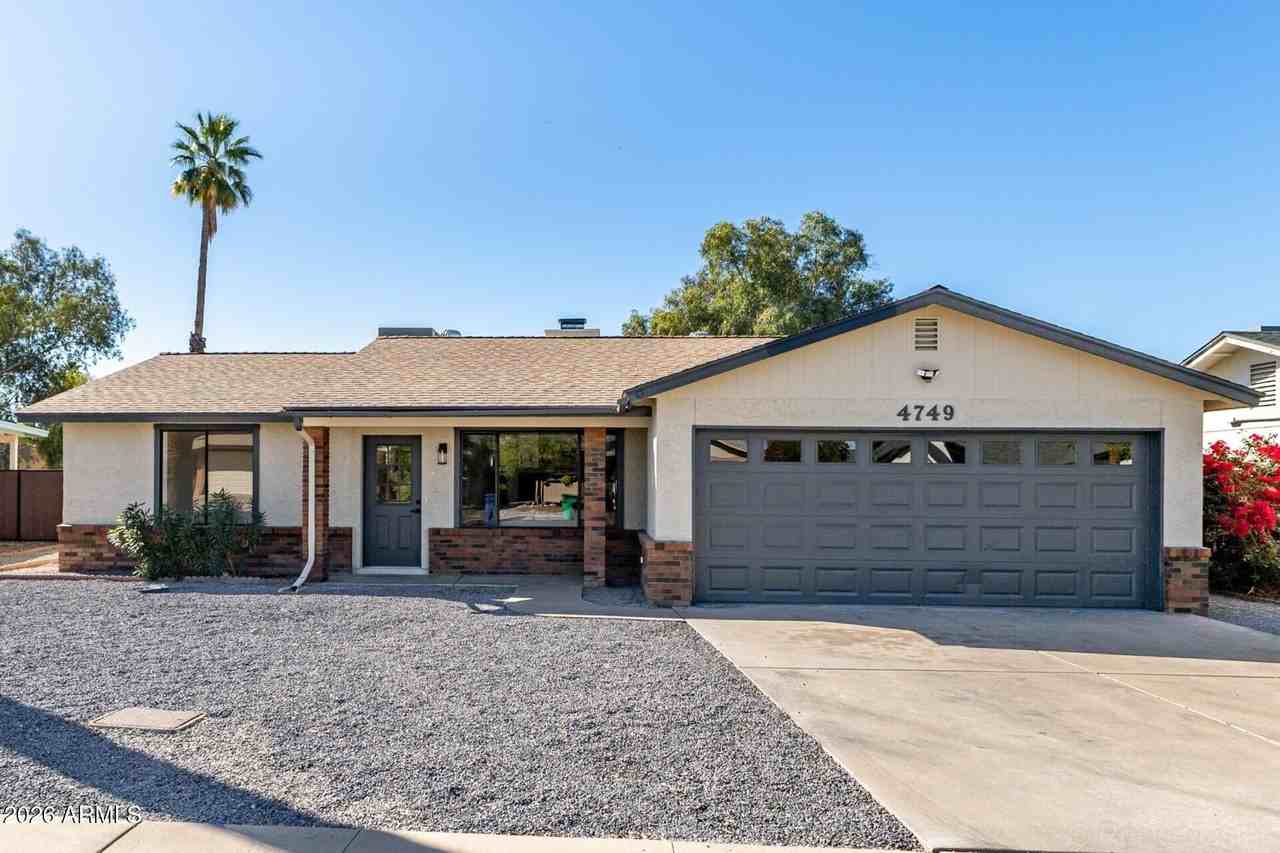 4749 E Contessa St - Photo 2 of 29
