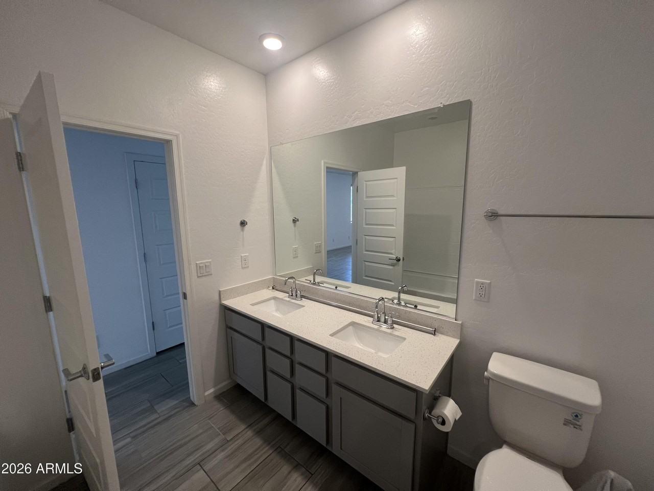 19 N 197th Dr - Photo 5 of 11