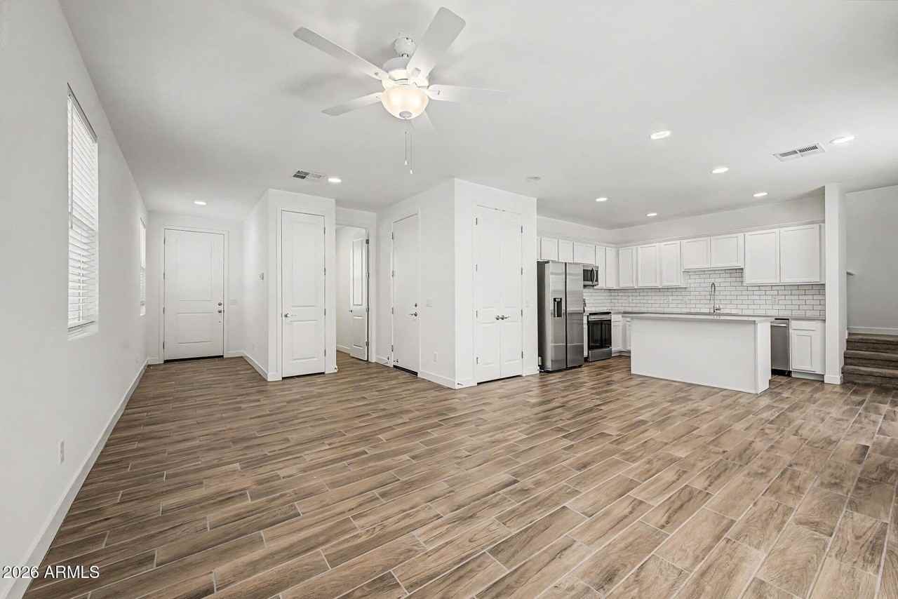 5532 S Dillon - Photo 6 of 50
