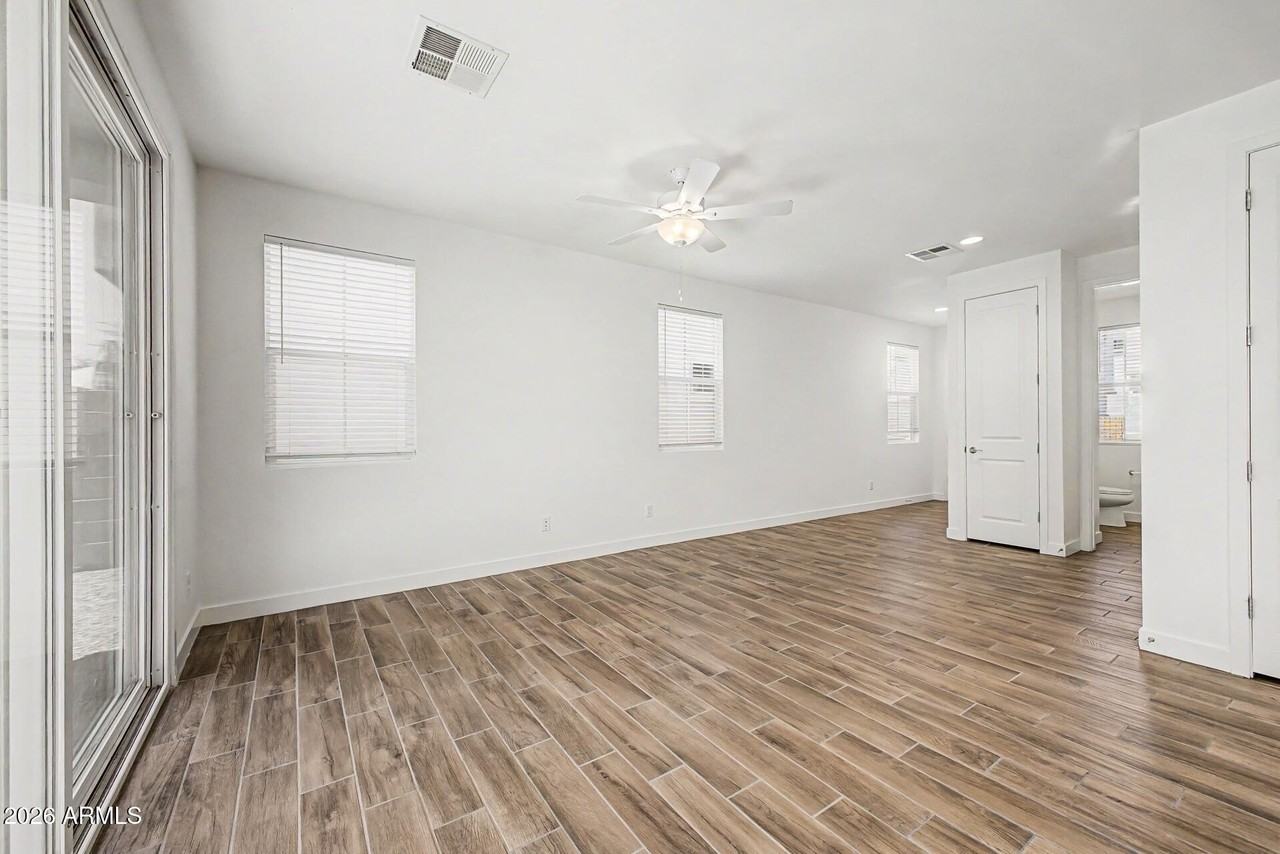5532 S Dillon - Photo 7 of 50