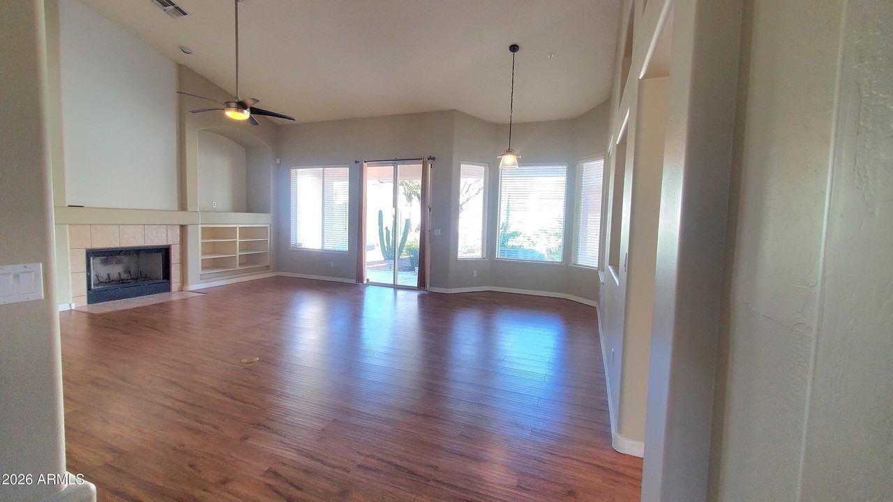 11064 E Oberlin Way - Photo 5 of 46