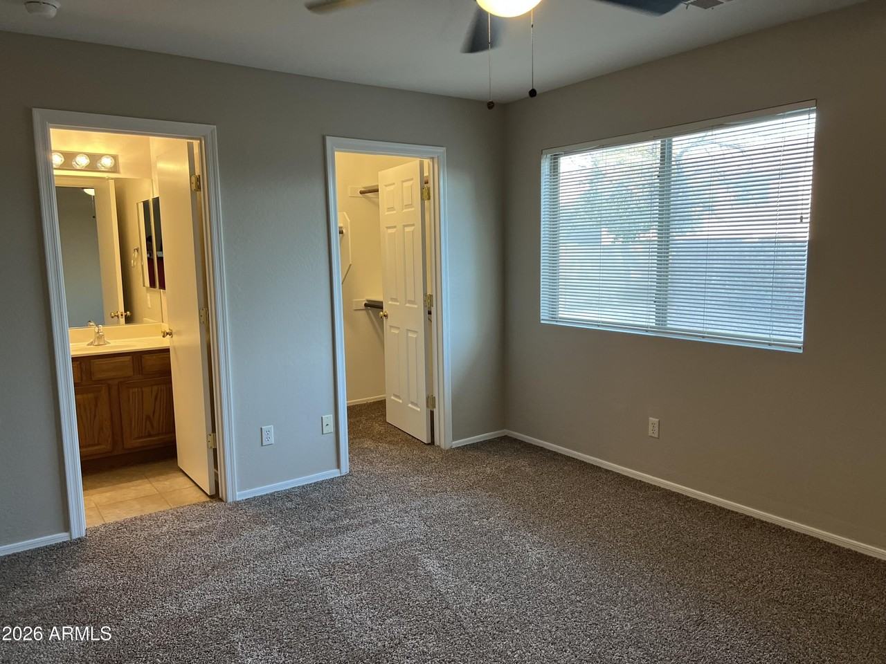 17243 W Durango St - Photo 5 of 32