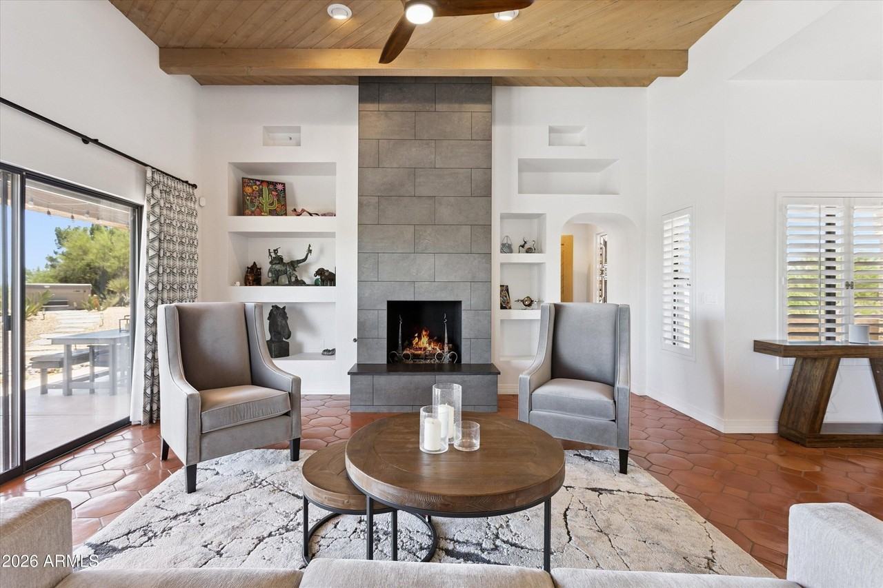36849 N Stardust Ln - Photo 5 of 41