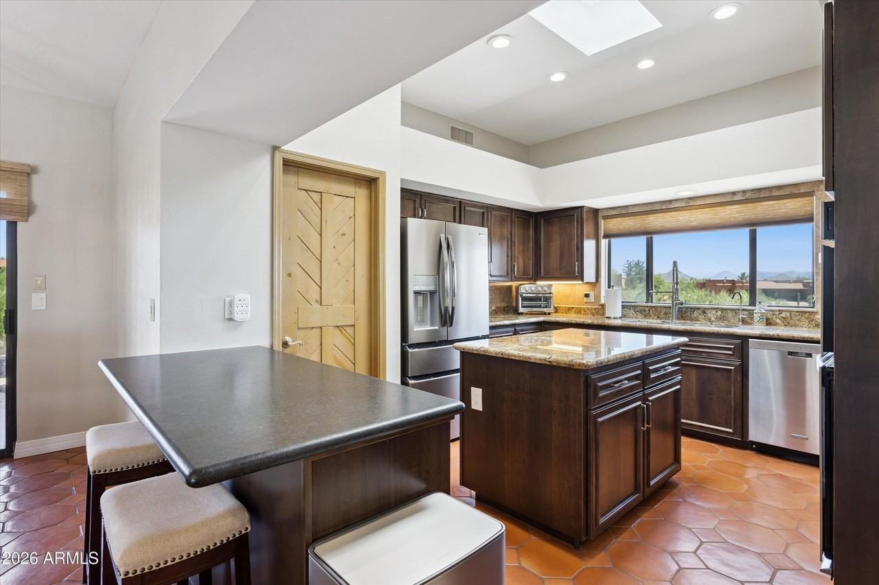 36849 N Stardust Ln - Photo 7 of 41