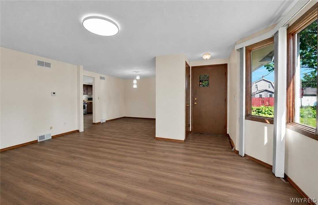 1 Emsworth Ave - Photo 2 of 17