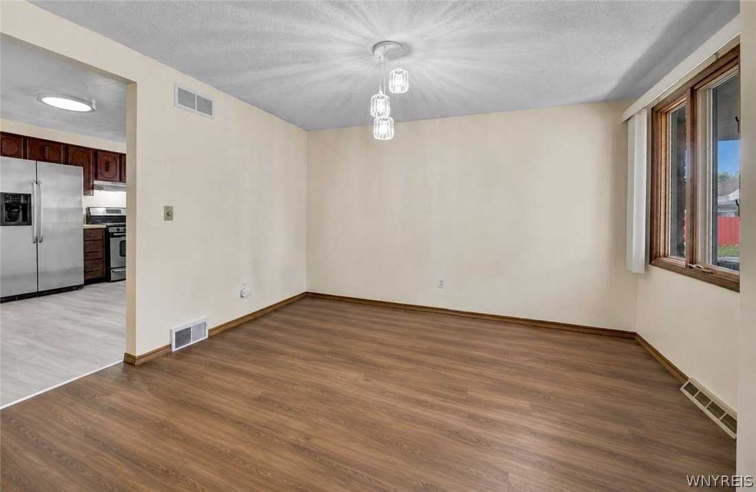1 Emsworth Ave - Photo 4 of 17
