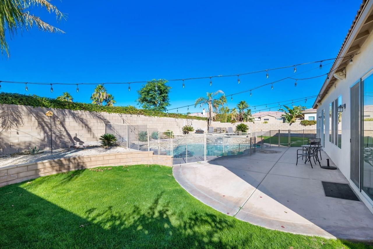 43569 Parkway Esplanade E - Photo 6 of 43