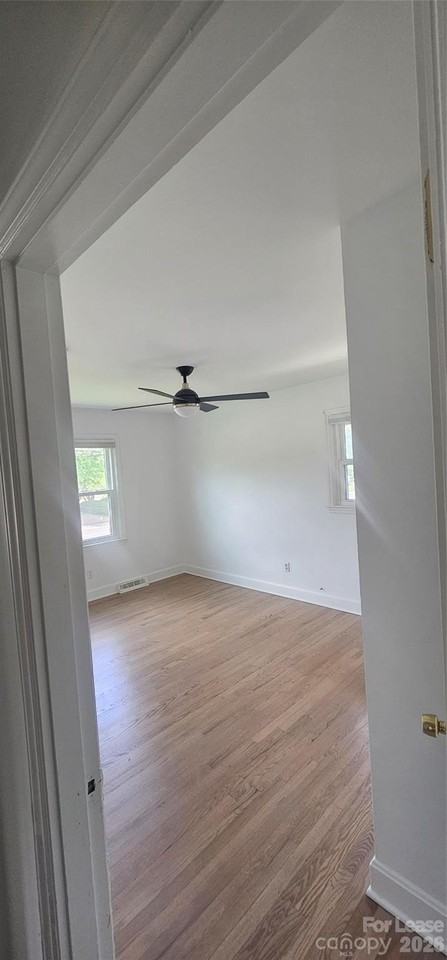 2032 Emerywood Dr - Photo 6 of 16