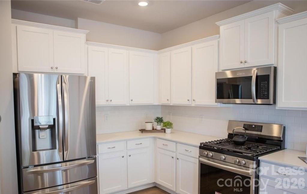 13020 Lannister Dr - Photo 4 of 13