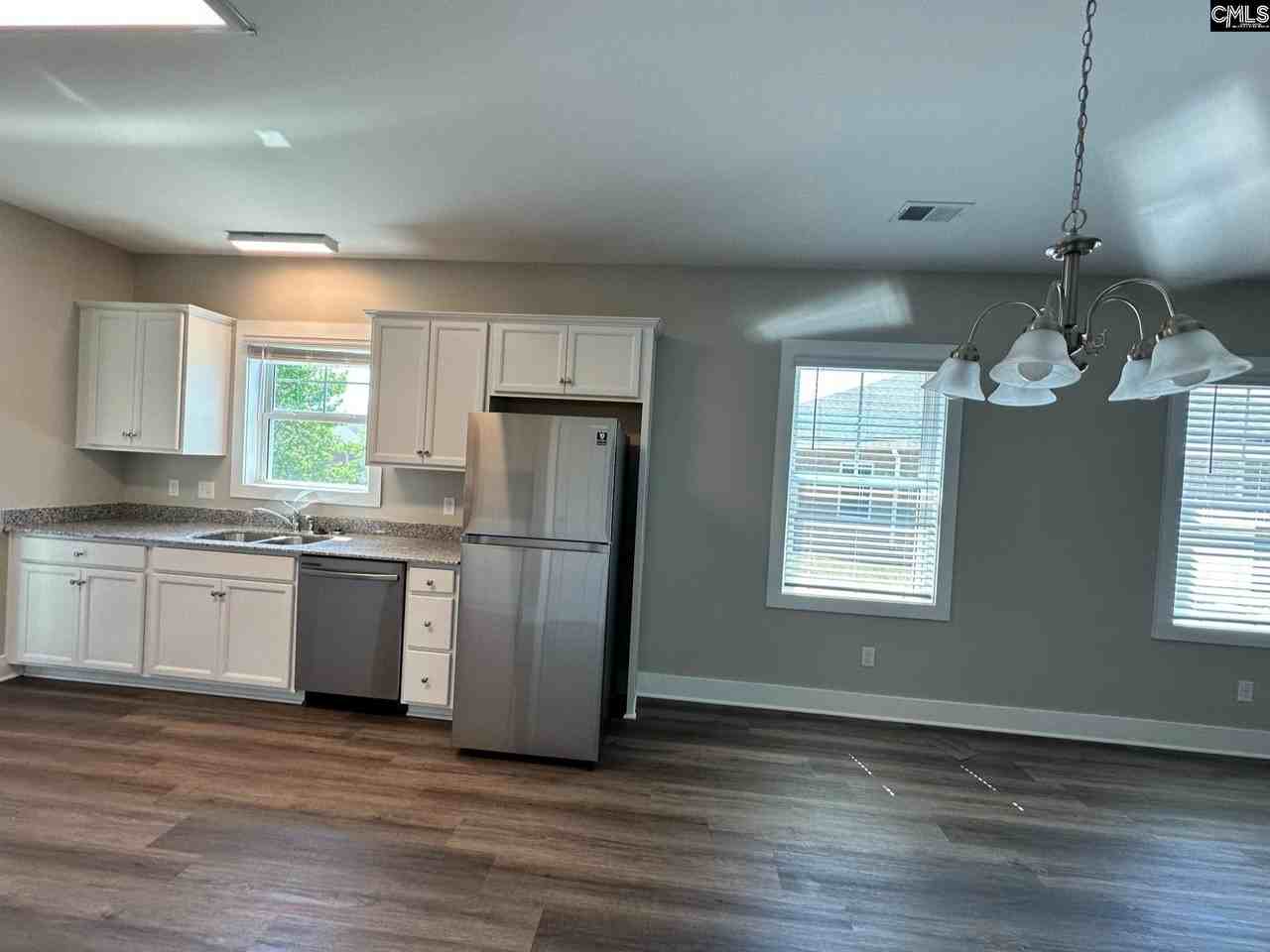 309 Galaxy Ln - Photo 2 of 7