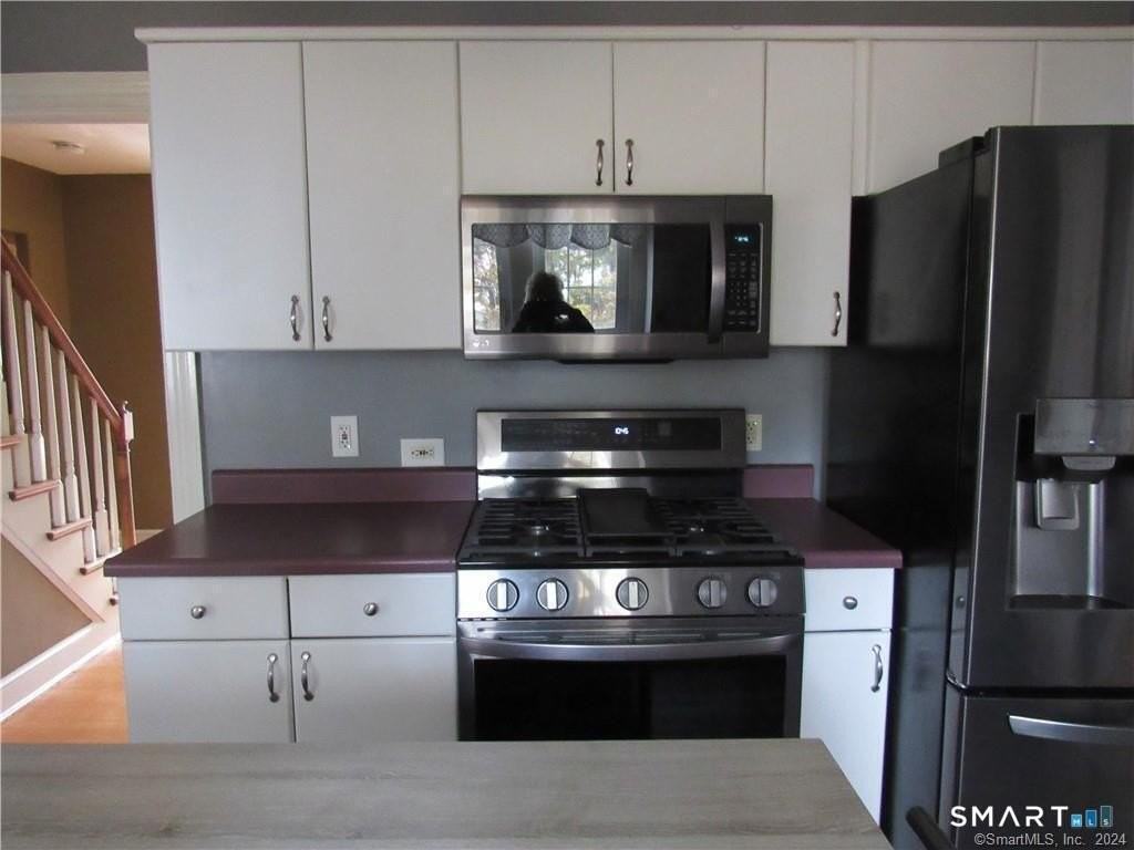 36 Rochford Ave - Photo 7 of 36