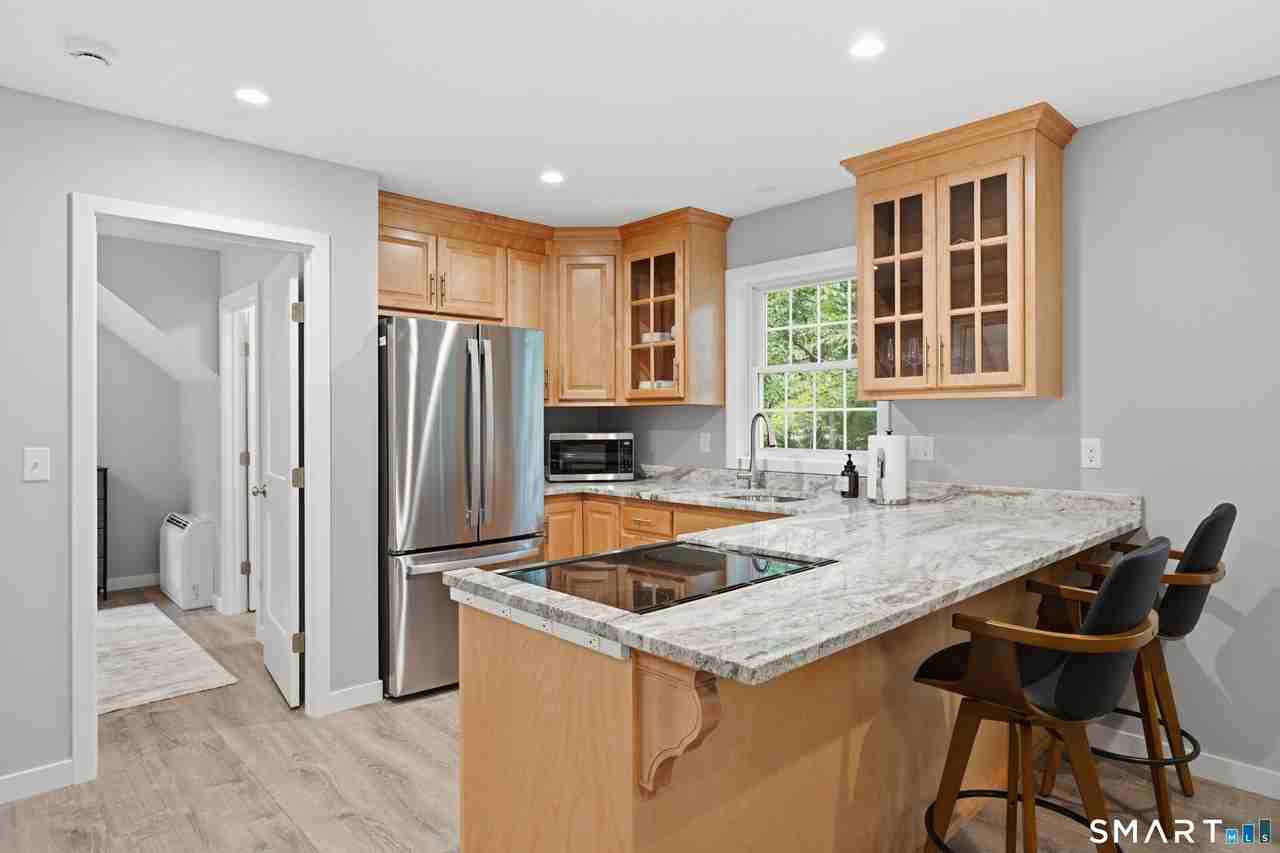 88 Orcutt Dr - Photo 7 of 16
