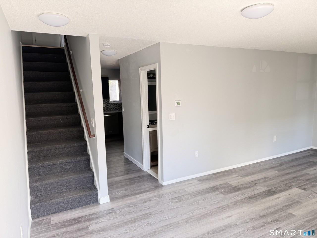 17 Enfield St #17 - Photo 3 of 17