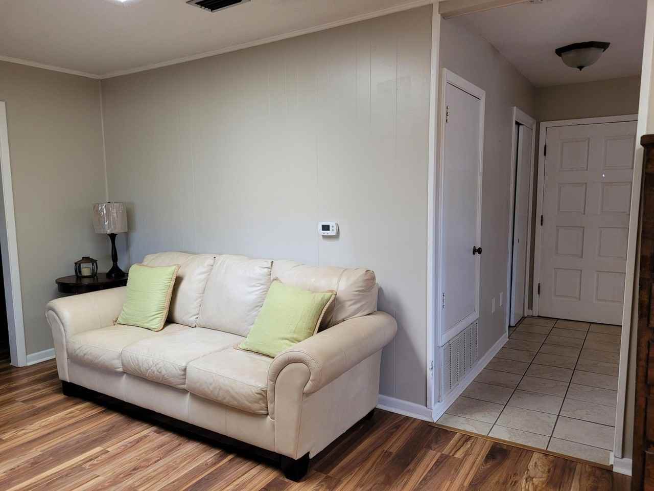 98 Country Club Road - Photo 5 of 17