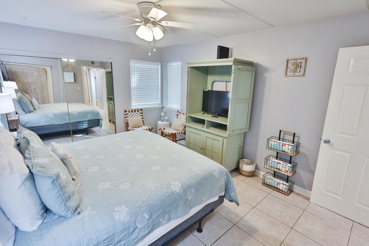 209 W Miracle Strip Pkwy #G101 - Photo 4 of 23