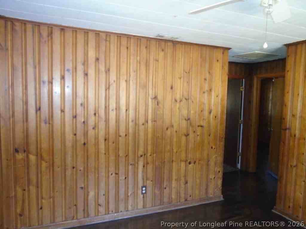 324 Old Shaw Rd - Photo 7 of 8