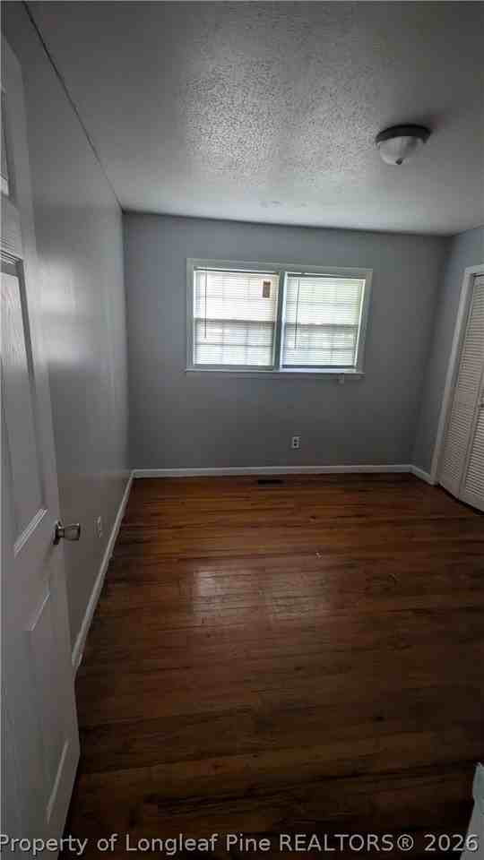 224 Irene St - Photo 3 of 9