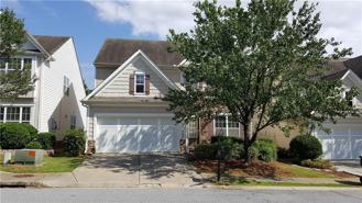 2036 Executive Dr - Photo 1 of 1