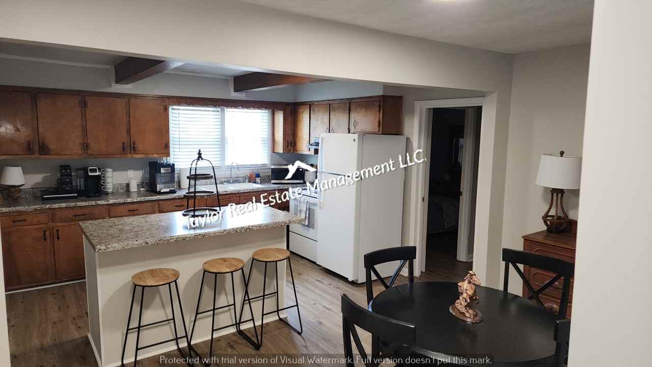 201 S Spurr St #1 - Photo 6 of 14