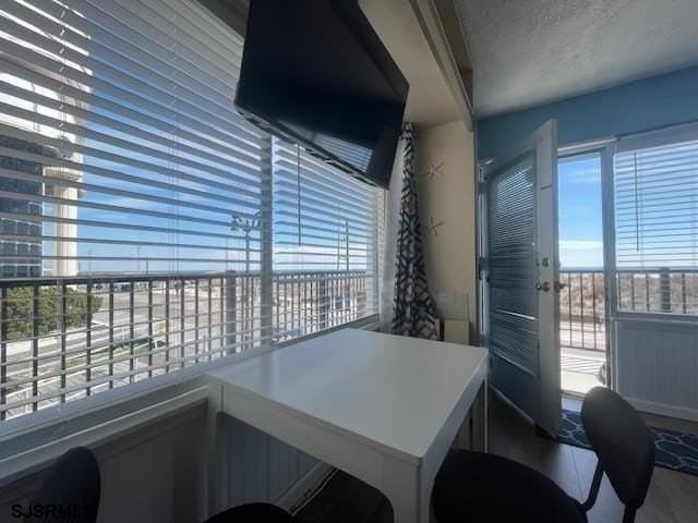3501 Boardwalk - Photo 7 of 8
