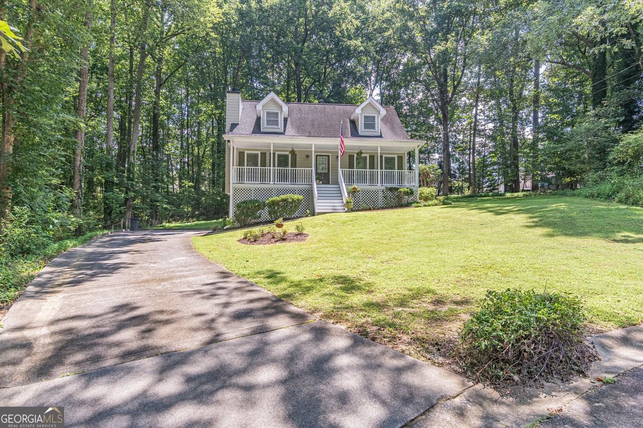 5747 Starboard Ct - Photo 4 of 44