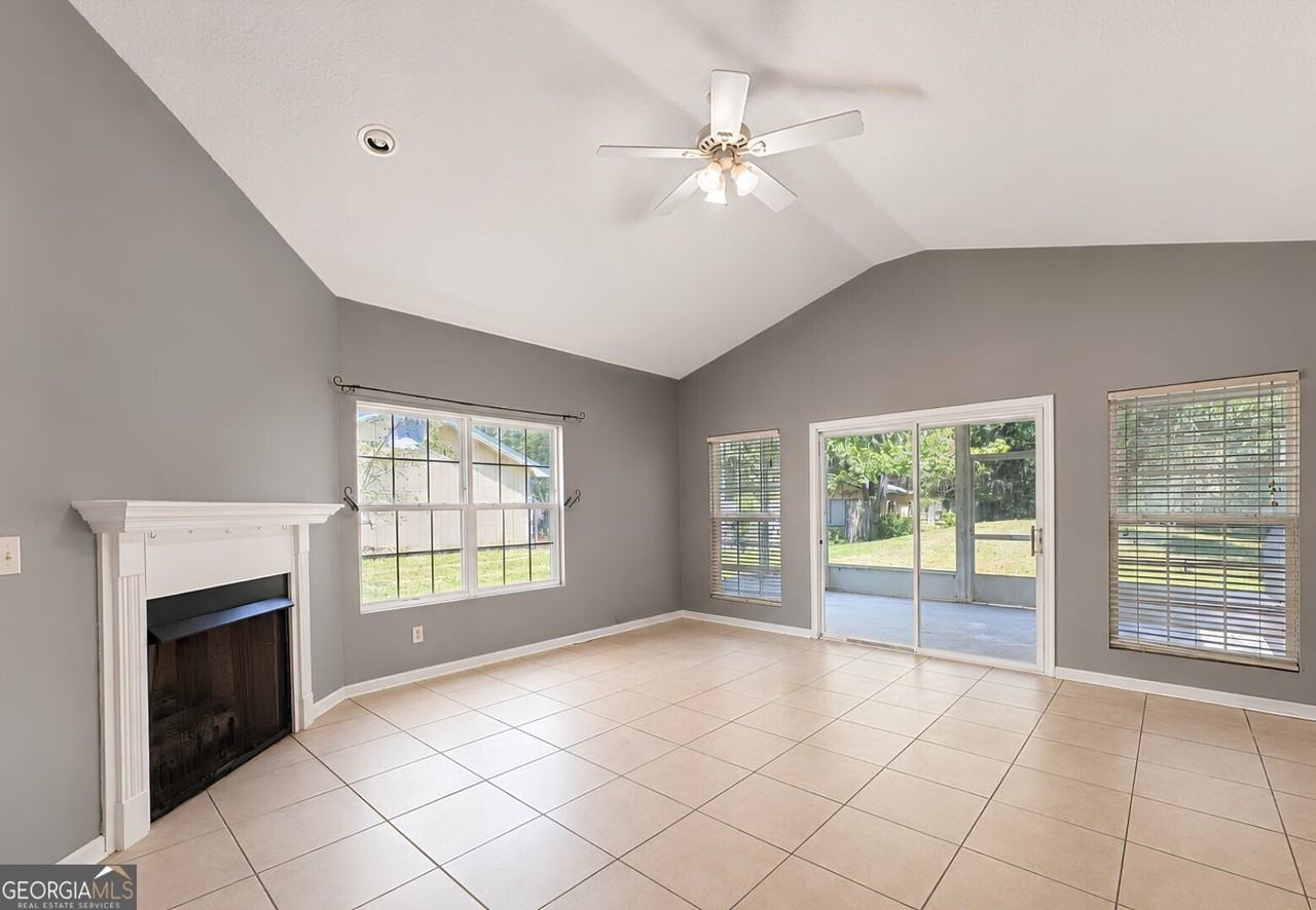 448 Deals Cir S - Photo 5 of 29