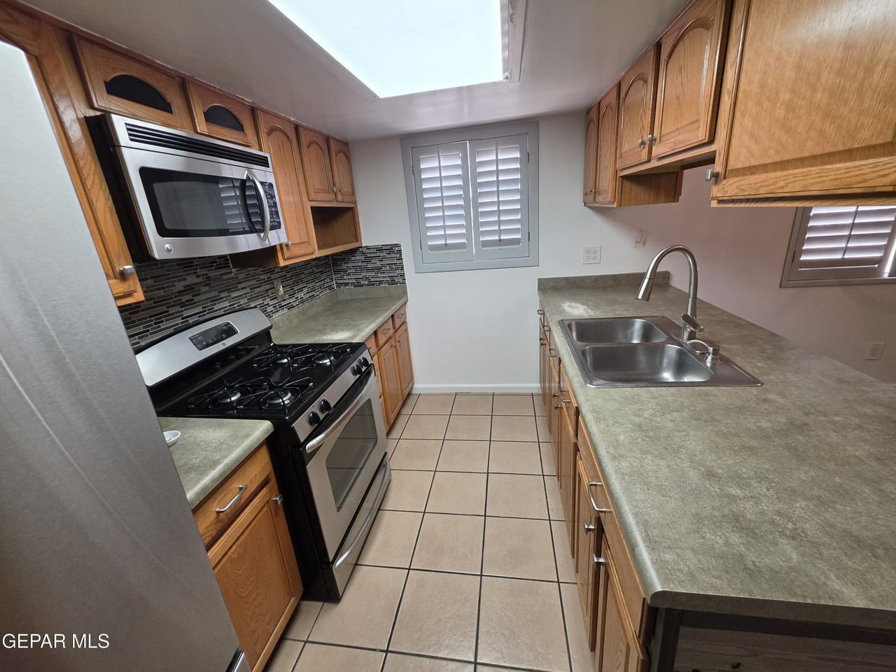11229 Pony Soldier Ave - Photo 4 of 17