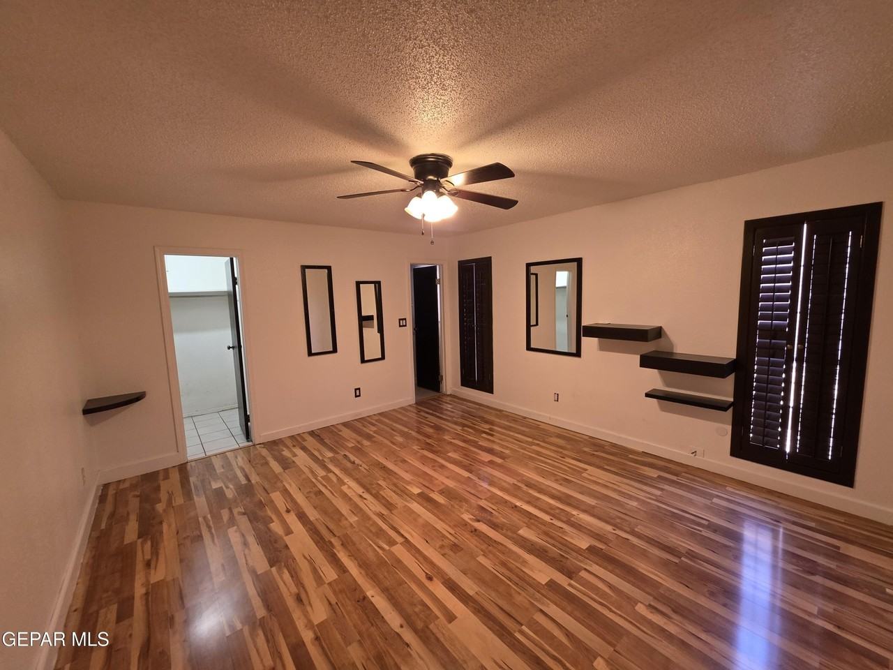 11229 Pony Soldier Ave - Photo 6 of 17