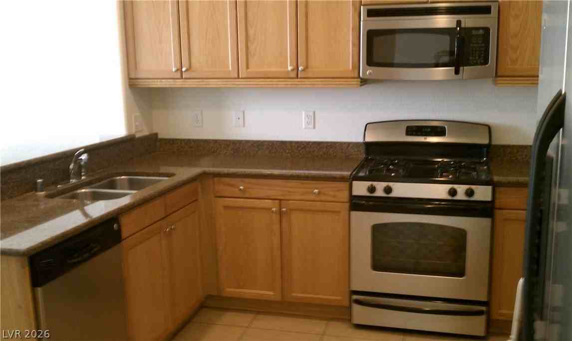 5493 Ovando Way - Photo 4 of 21