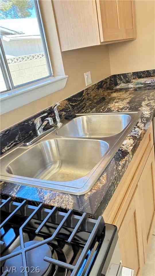 4351 Newview Cir - Photo 7 of 16