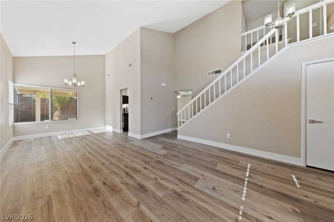 7627 Kalmalii Ave - Photo 4 of 28