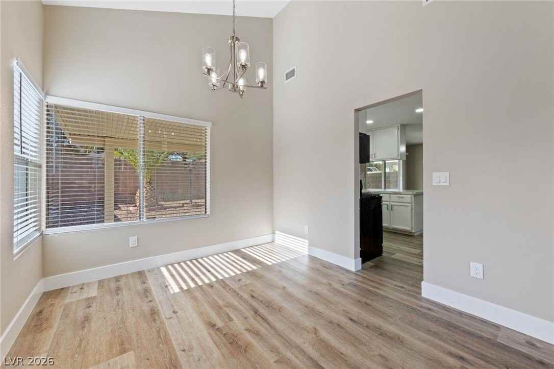 7627 Kalmalii Ave - Photo 5 of 28