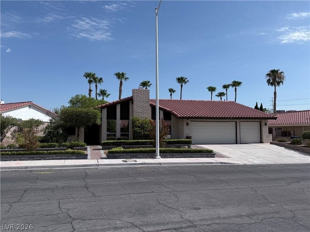 8620 Cremona Dr - Photo 2 of 24