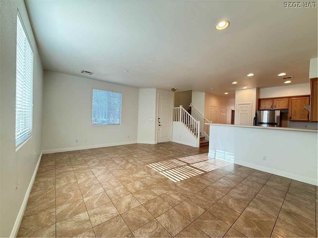 9797 Hanover Grove Ave - Photo 4 of 28