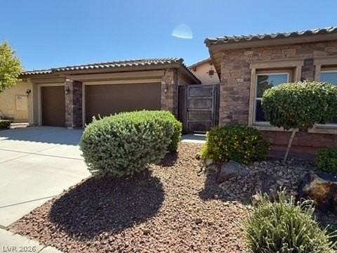 4317 Via Gallo Ct - Photo 3 of 38