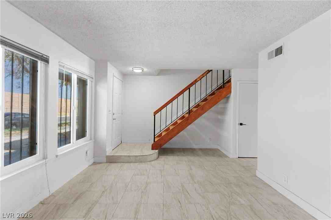3537 Mercury St #F - Photo 7 of 34