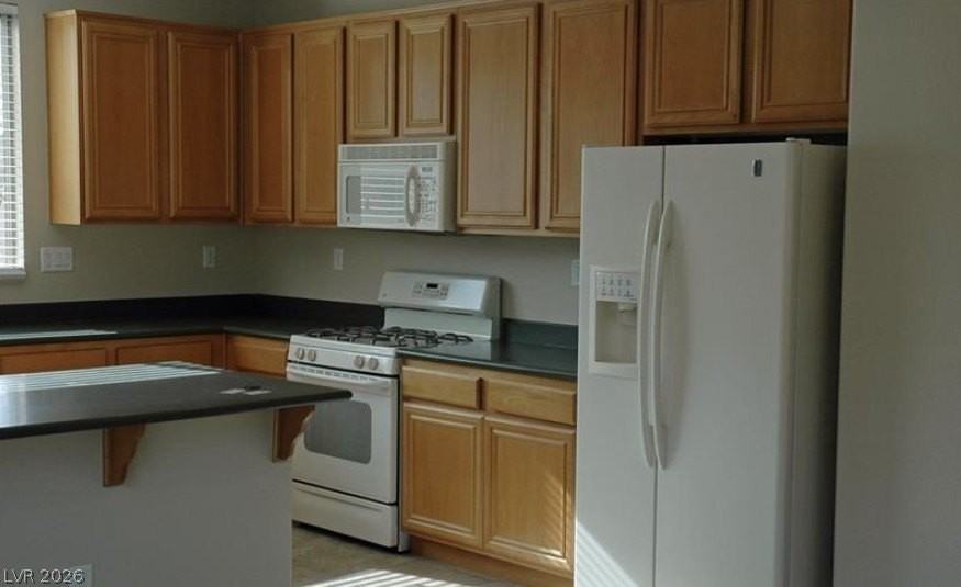 4345 Haven Point Ave - Photo 5 of 13