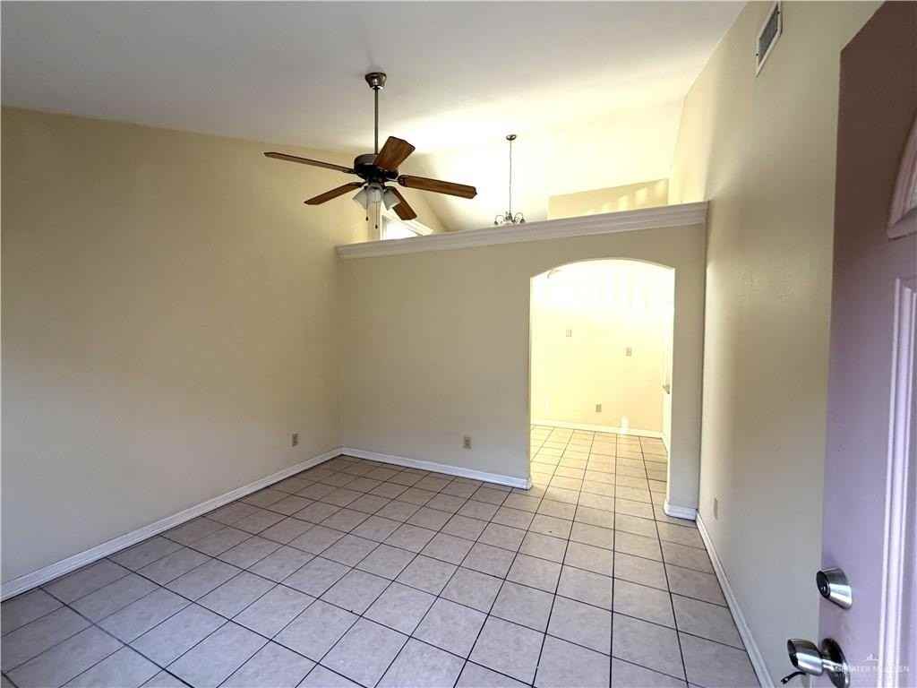 1811 Aruba Dr - Photo 6 of 14