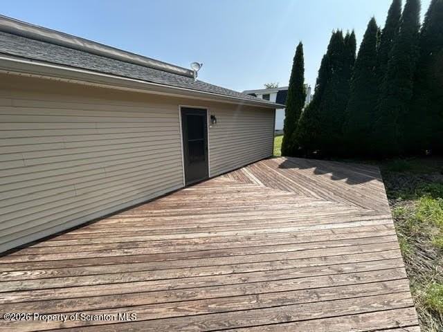 126 Evergreen Ln - Photo 4 of 20