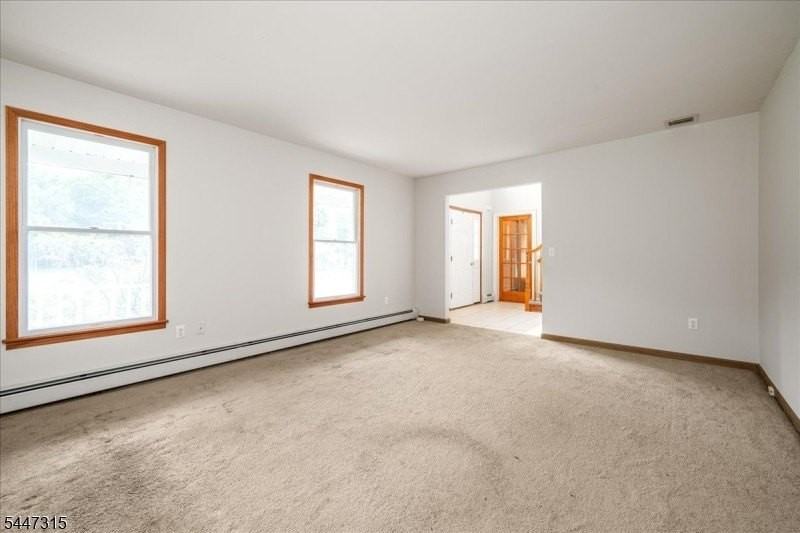 9 Carriage Ln - Photo 7 of 50