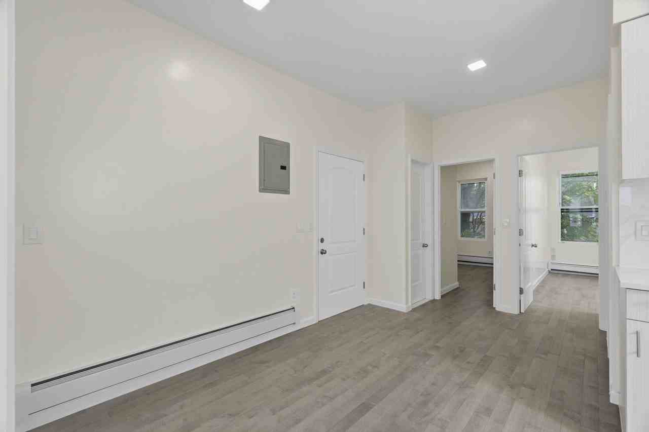 290 Grant Ave #2 - Photo 2 of 13