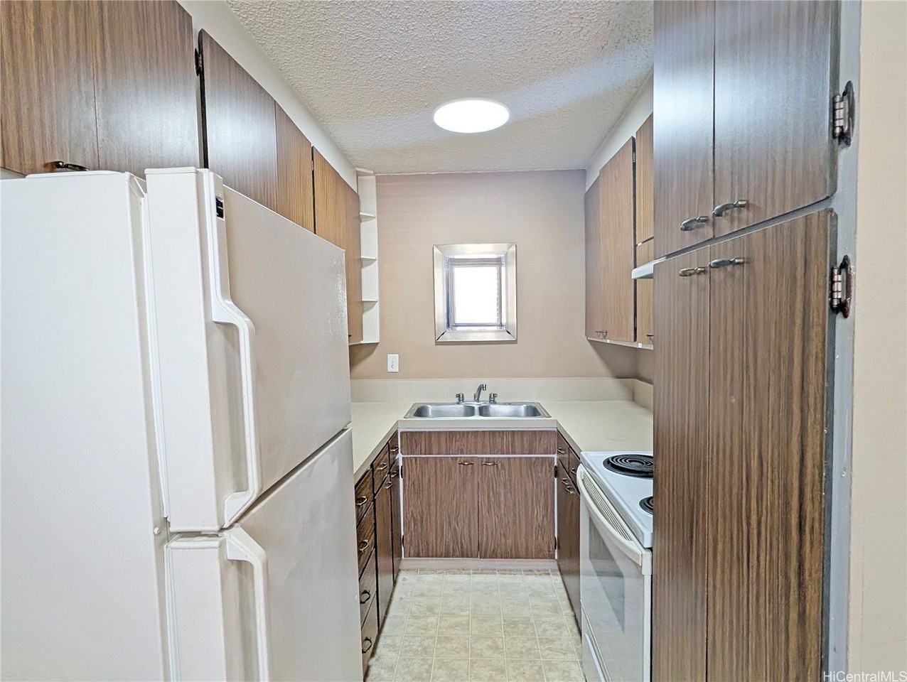 1120 Hassinger St #208 - Photo 2 of 8
