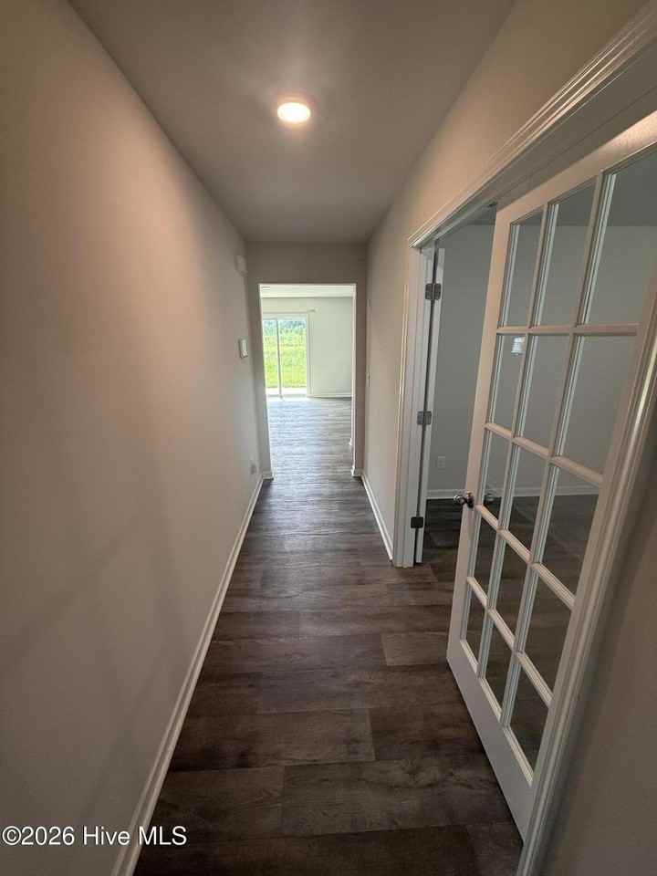 1209 Fowler Dr - Photo 2 of 19